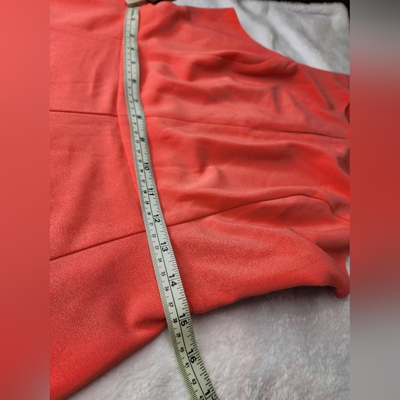 NWT GUESS Mini A-Line Dress. Size:M - Picture 10 of 12